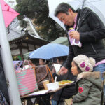 Braving the rain at the Kawagoe Farmers Market