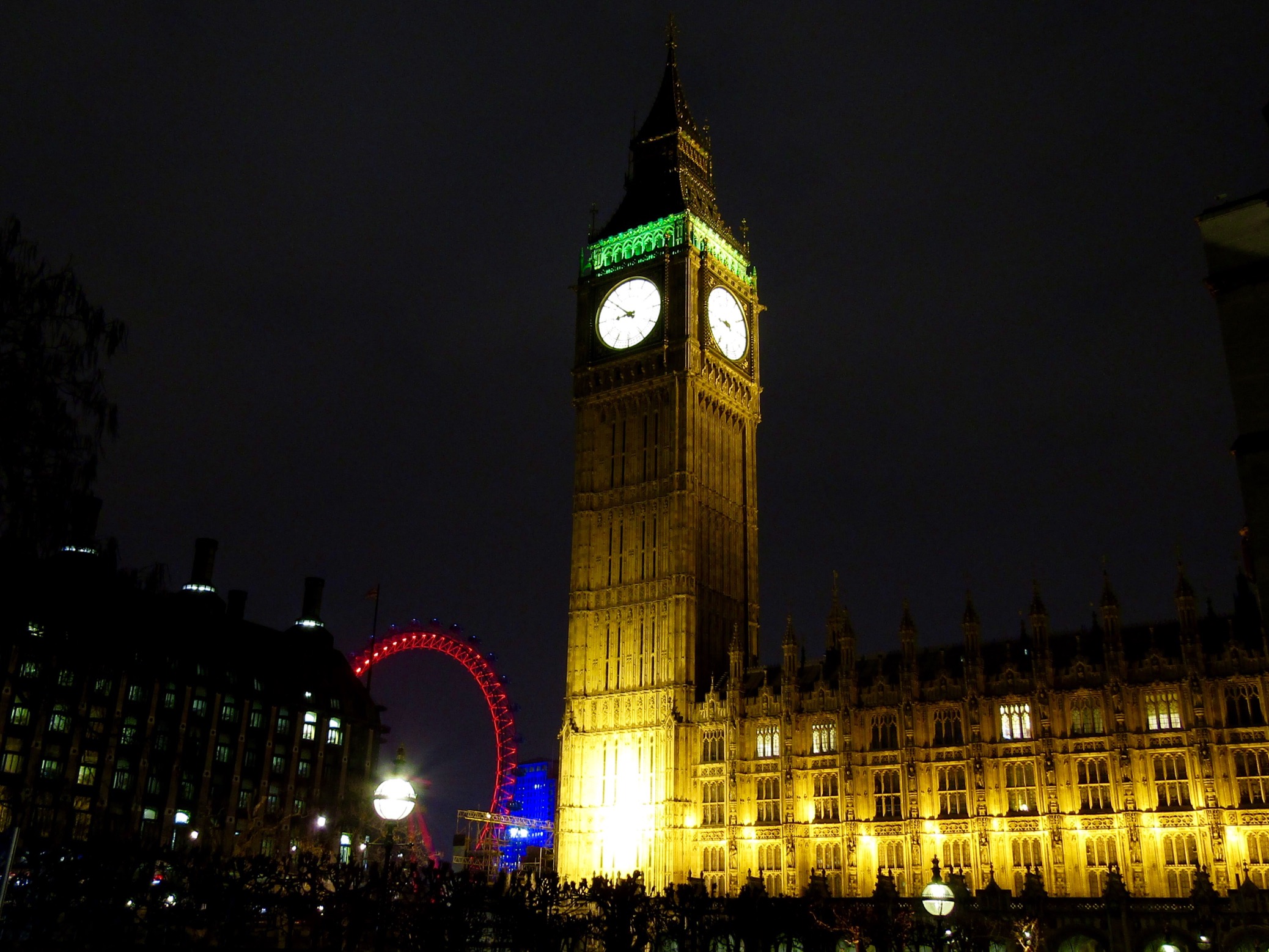 Big Ben, Westminster Palace and the London Eye.